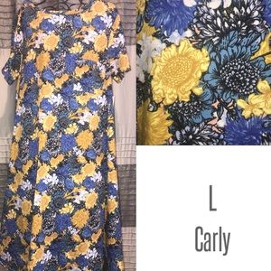 Floral Carly